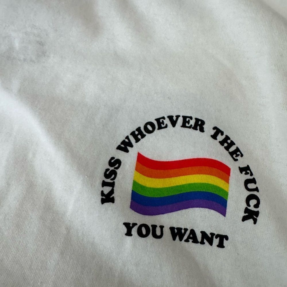 Spencer’s Long Sleeve Pride Rainbow Graphic - Picture 3 of 6